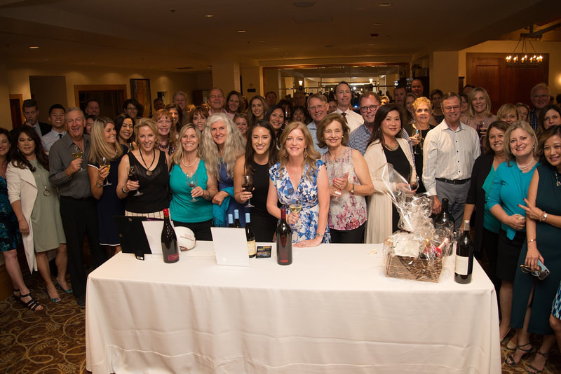 Group Shot at Toasting to Teal 2018